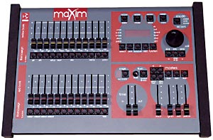 Lichtsteuerung LSC Maxim S, 12/24-Kanal, DMX512, programmierbar